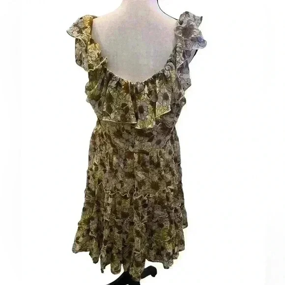 NWOT BOUTIQUE FLOWER FLOWY DRESS - Picture 2 of 2